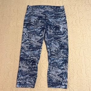 Lululemon Athletica Patterned Cropped Leggings